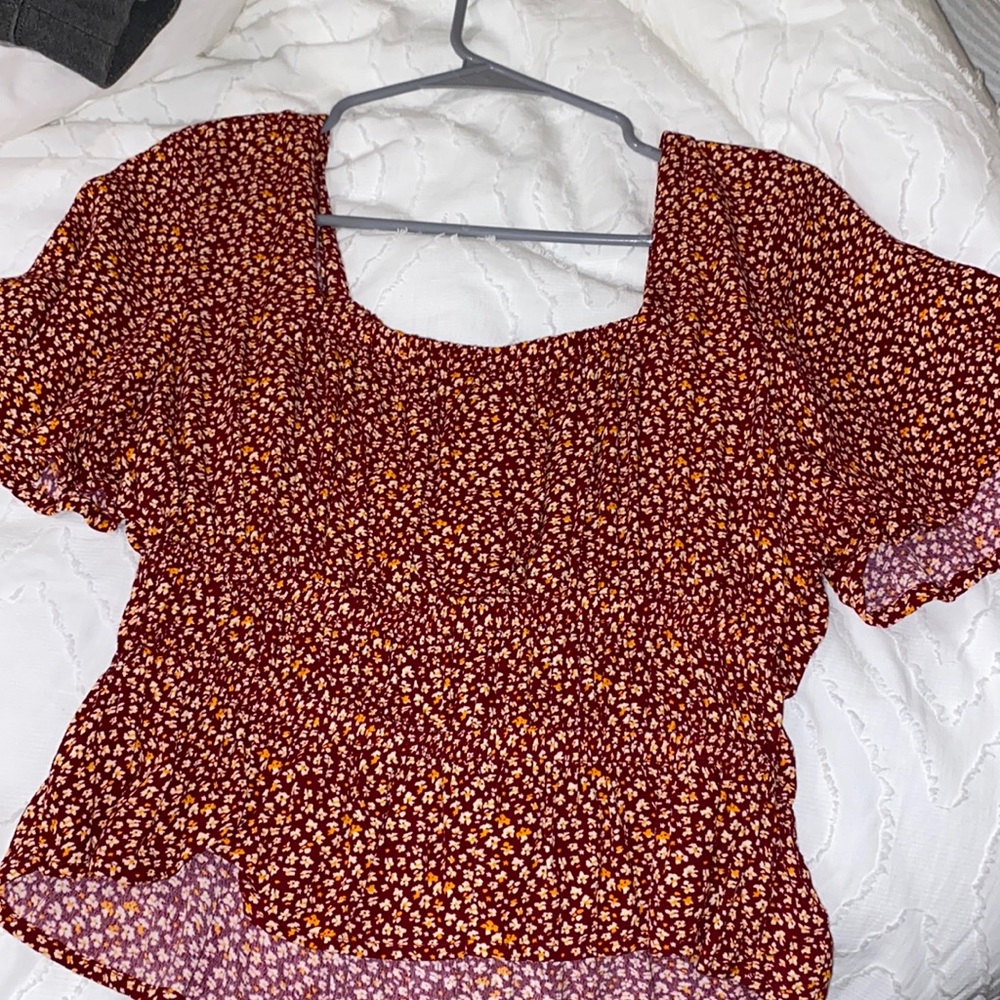 Floral top